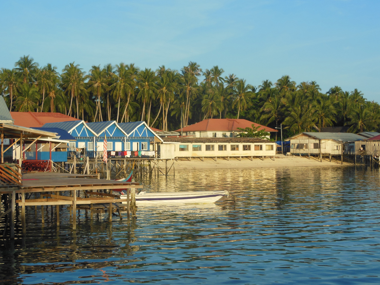 2013-11-10 Billabong Scuba, Mabul 